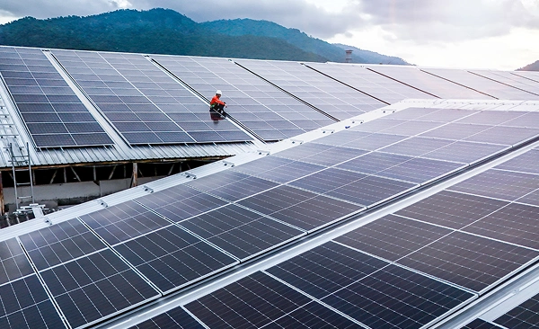 Multi site solar for multiple premises